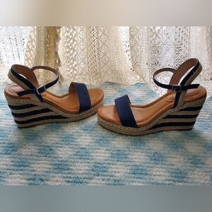 Kelly & Katie Navy Wedge